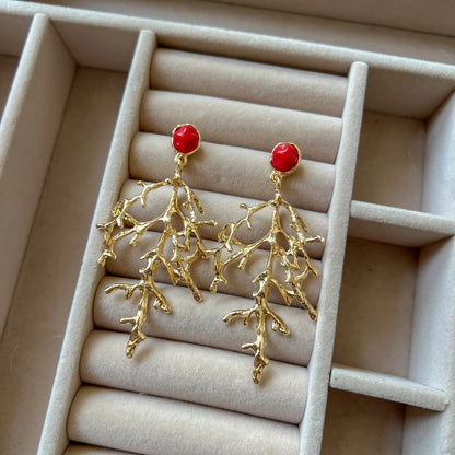 Red Stone Palm Tree Drops