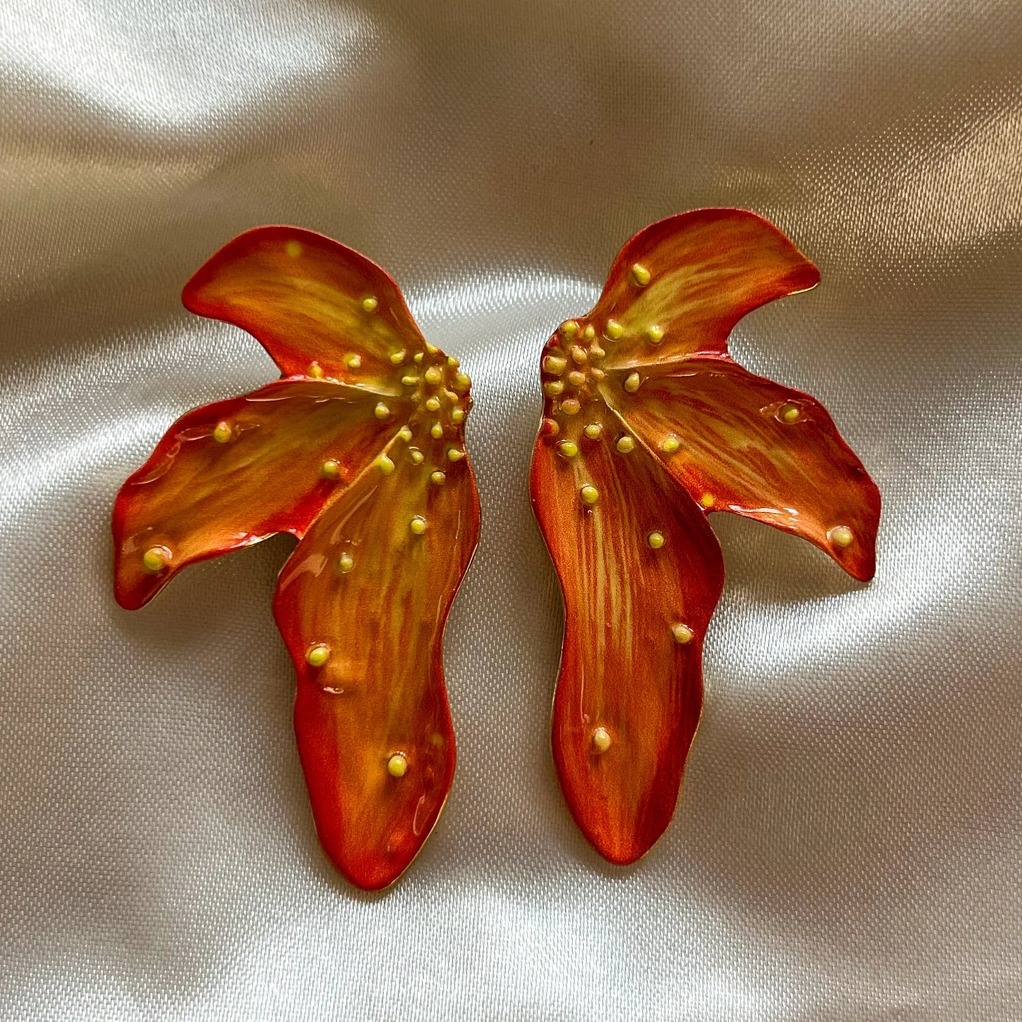 Gilded Leaf Resort Drops